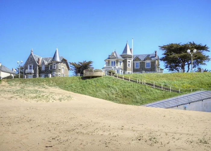 בית נופש A Tharon: 2 Chambres, Terrasse, Parking, Proche - Fr-1-306-1026 סנט-מישל-שף-שף