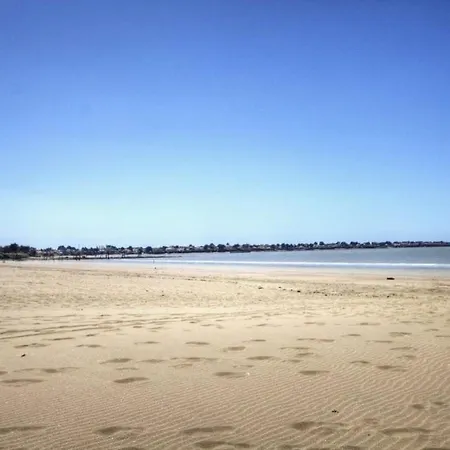 Dom wakacyjny A Tharon: 2 Chambres, Terrasse, Parking, Proche - Fr-1-306-1026 *