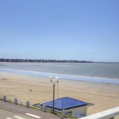 A Tharon: 2 Chambres, Terrasse, Parking, Proche - Fr-1-306-1026 Dom wakacyjny Saint-Michel-Chef-Chef