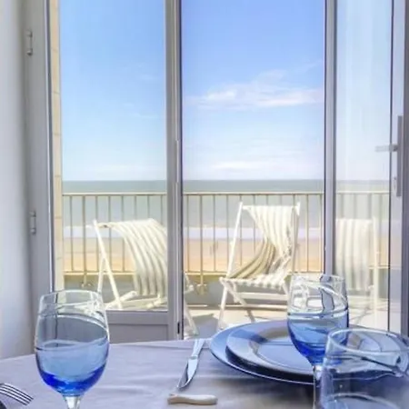 Dom wakacyjny A Tharon: 2 Chambres, Terrasse, Parking, Proche - Fr-1-306-1026 Saint-Michel-Chef-Chef