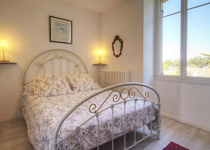 A Tharon: 2 Chambres, Terrasse, Parking, Proche - Fr-1-306-1026 Nyaraló